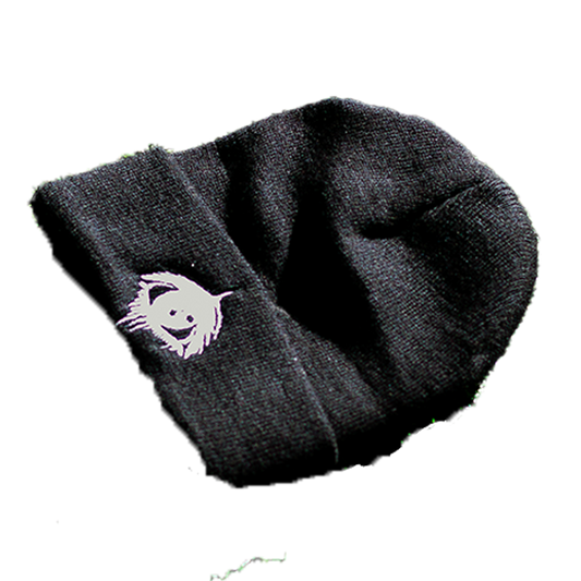 LOGO BEANIE // WHITE